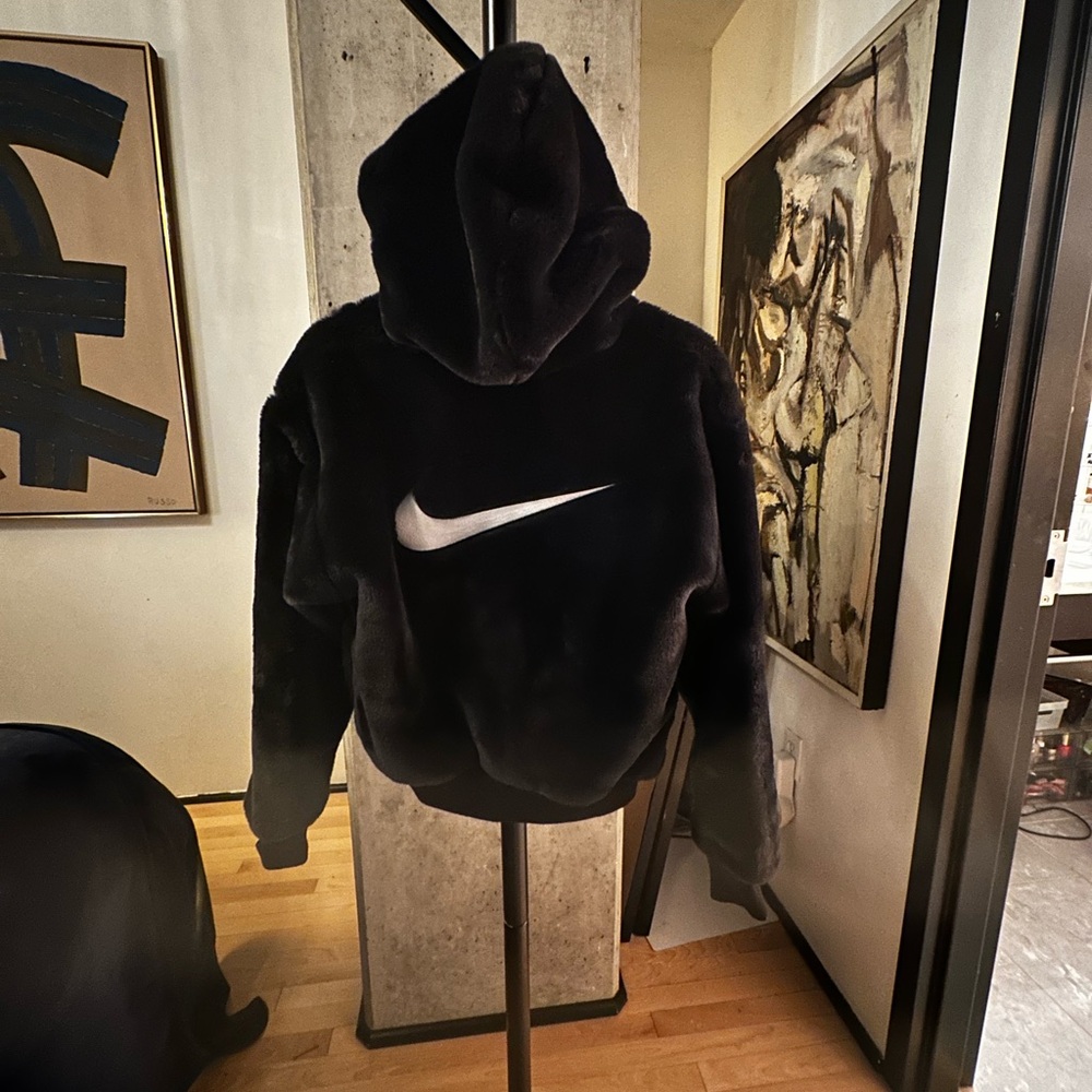 Nike Essentials Faux Fur Jacket